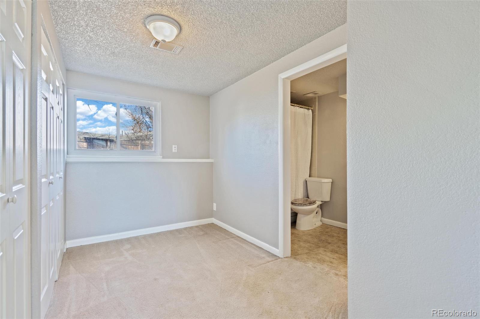 MLS Image #13 for 2036  wedgewood court,greeley, Colorado