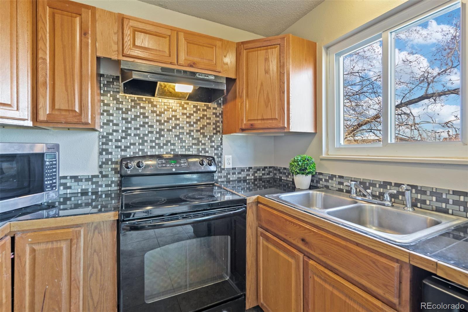 MLS Image #7 for 2036  wedgewood court,greeley, Colorado