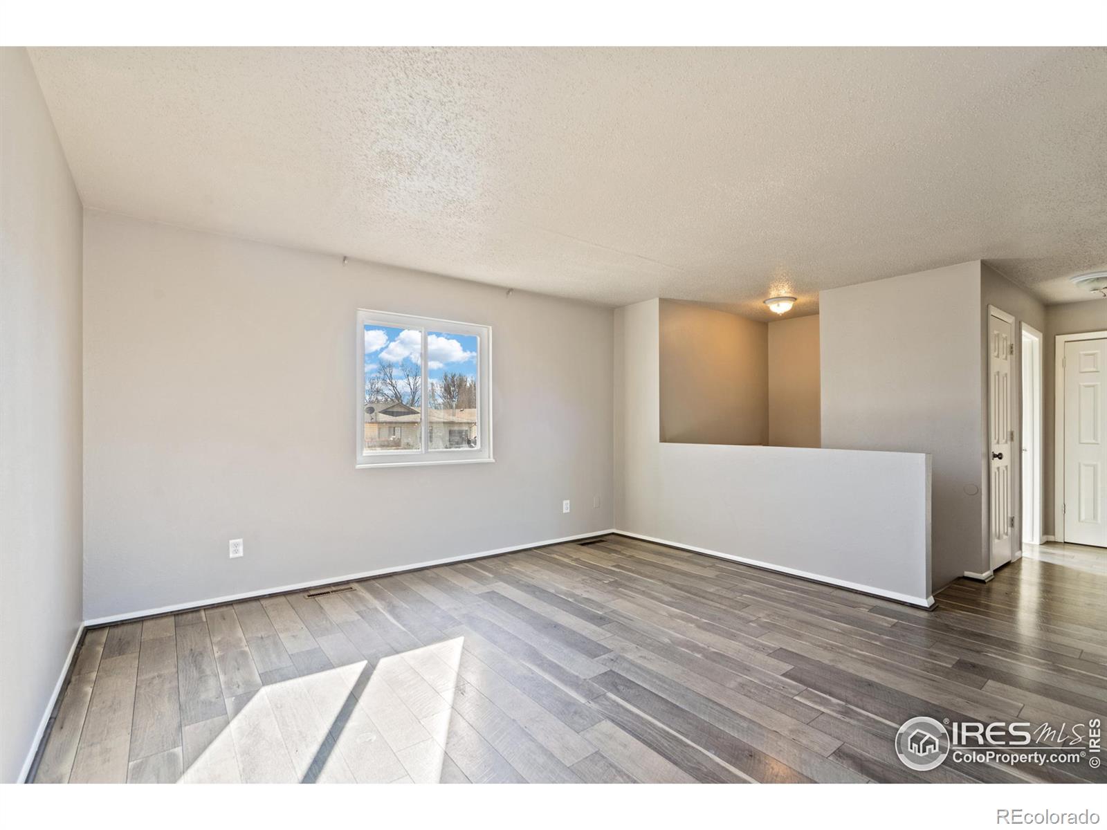 MLS Image #3 for 2036  wedgewood court,greeley, Colorado