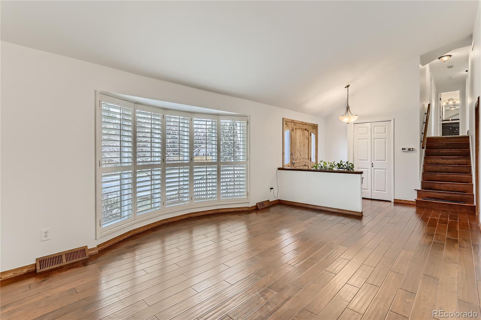 MLS Image #4 for 7552 e mansfield avenue,denver, Colorado