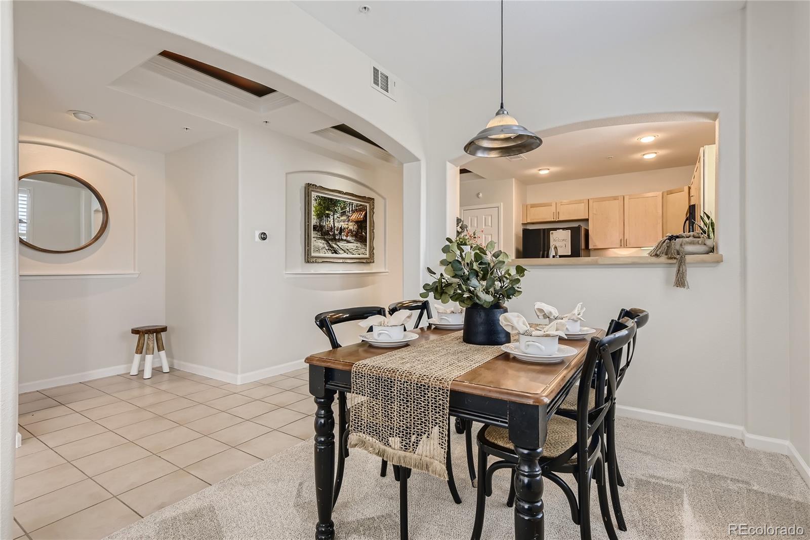 MLS Image #11 for 1767  pearl street,denver, Colorado