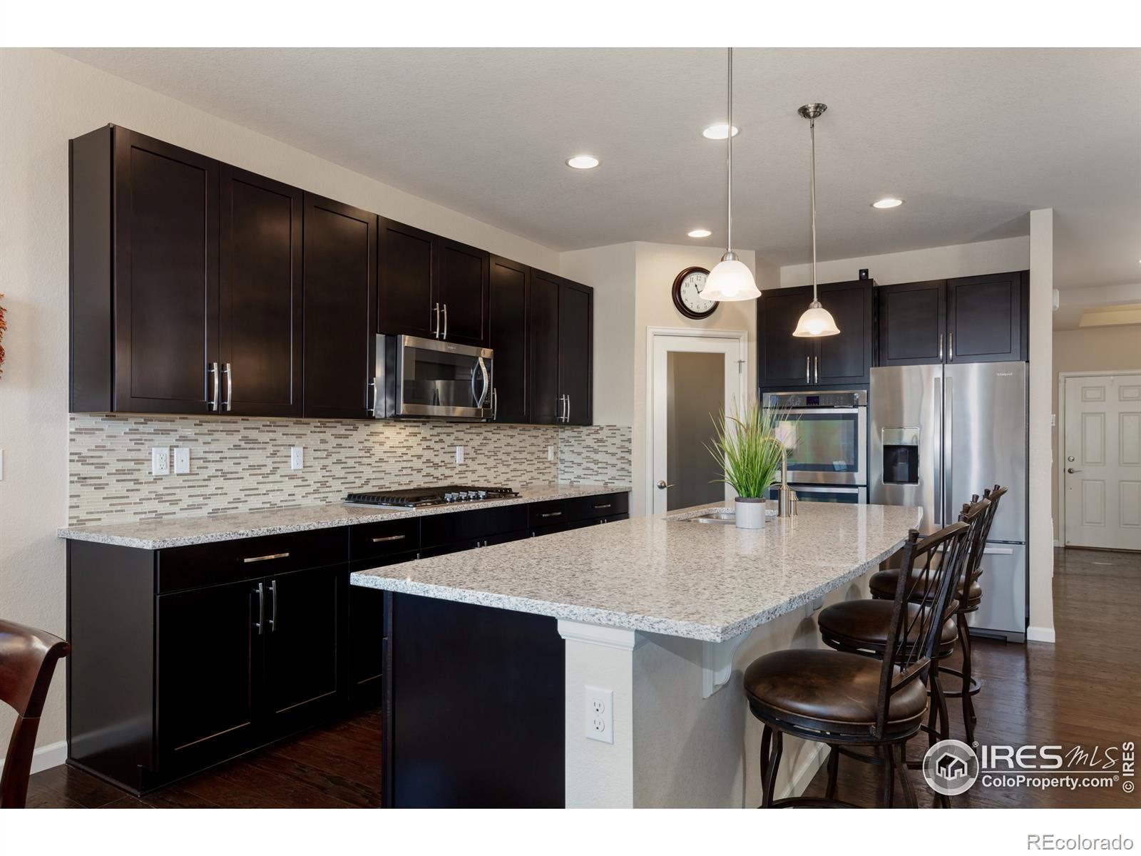MLS Image #3 for 900  homestead court,erie, Colorado