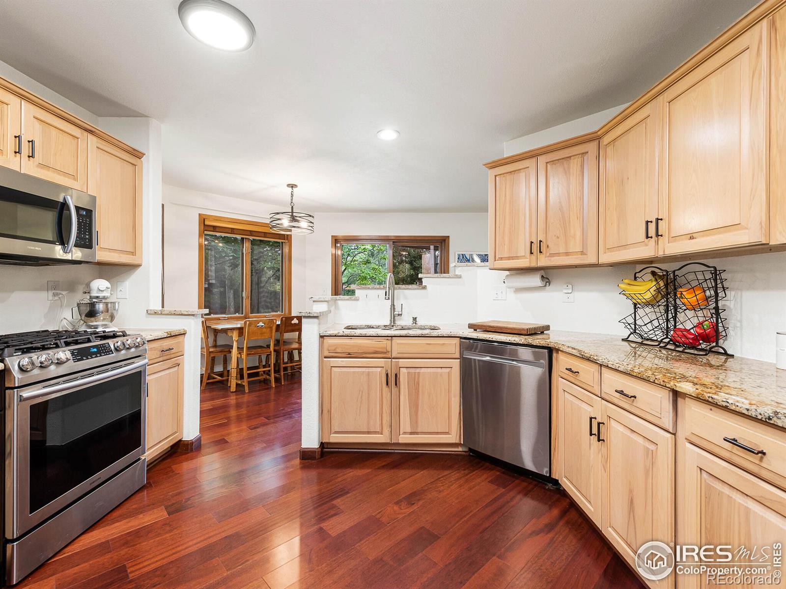 MLS Image #8 for 900  sunny way,lafayette, Colorado