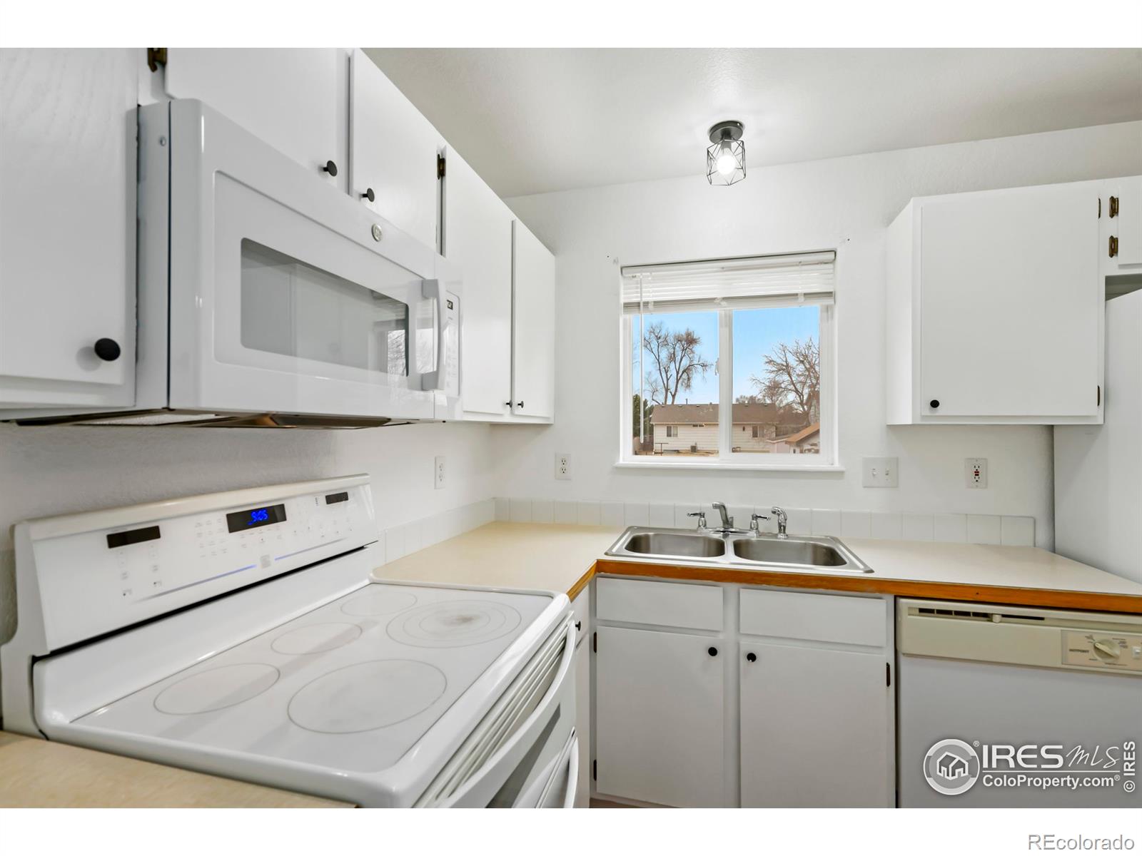 MLS Image #9 for 3725  valley view avenue,evans, Colorado