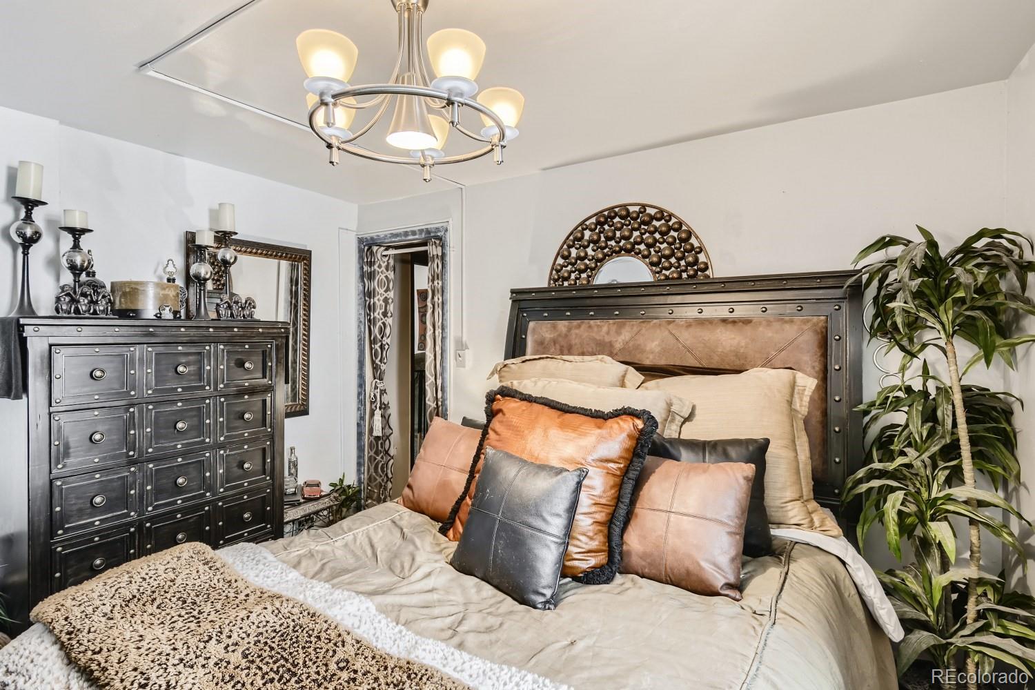 MLS Image #12 for 619 w 3rd street,florence, Colorado