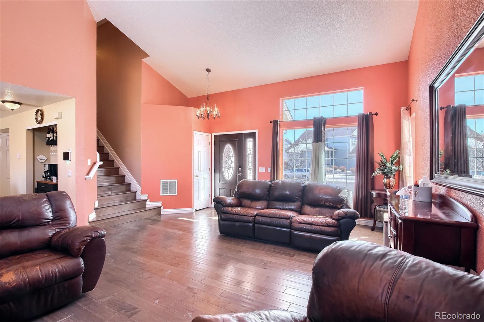 MLS Image #4 for 5541  helena court,denver, Colorado