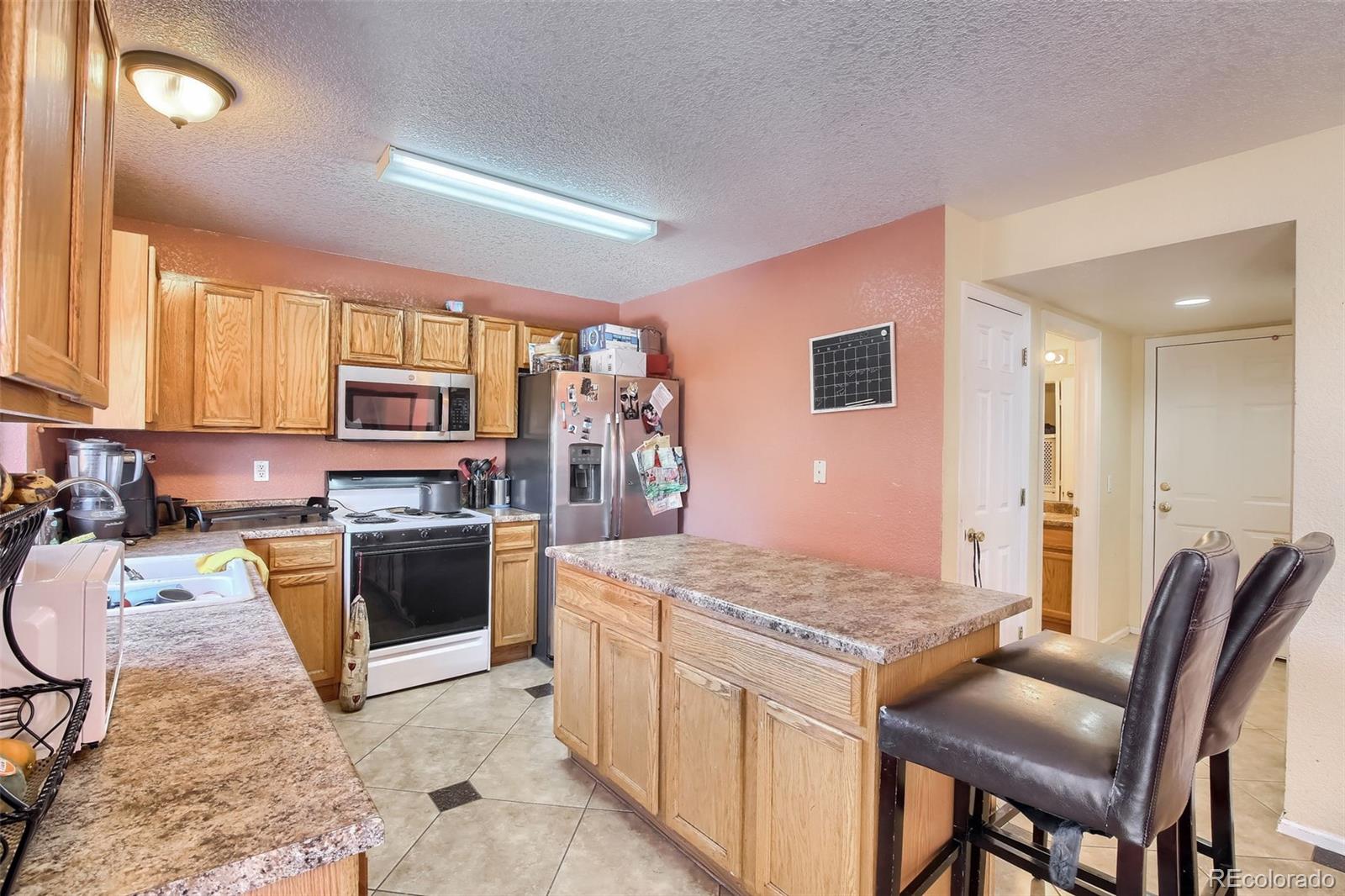 MLS Image #5 for 5541  helena court,denver, Colorado