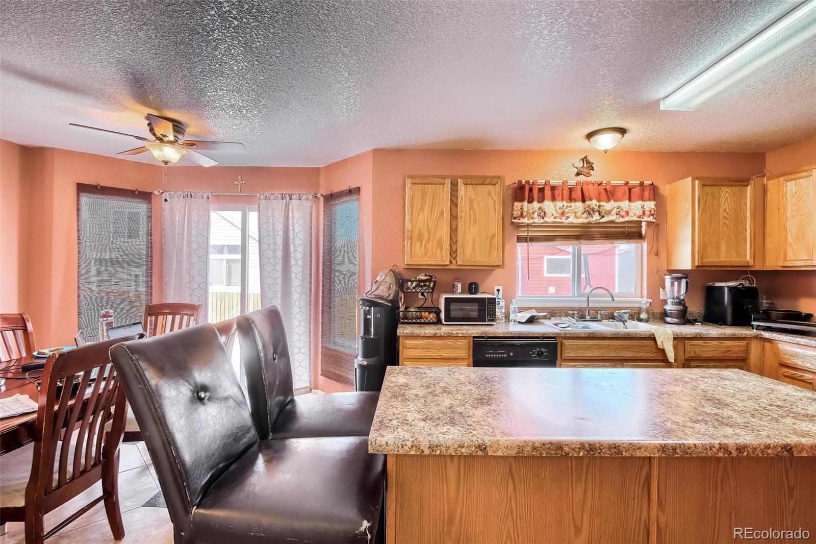 MLS Image #8 for 5541  helena court,denver, Colorado
