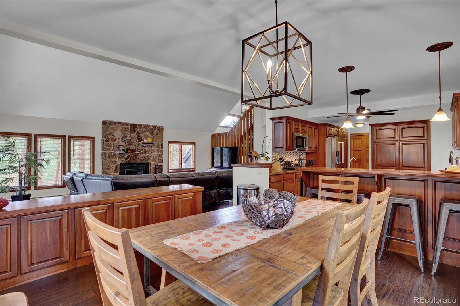 MLS Image #9 for 1015  timber valley road,colorado springs, Colorado