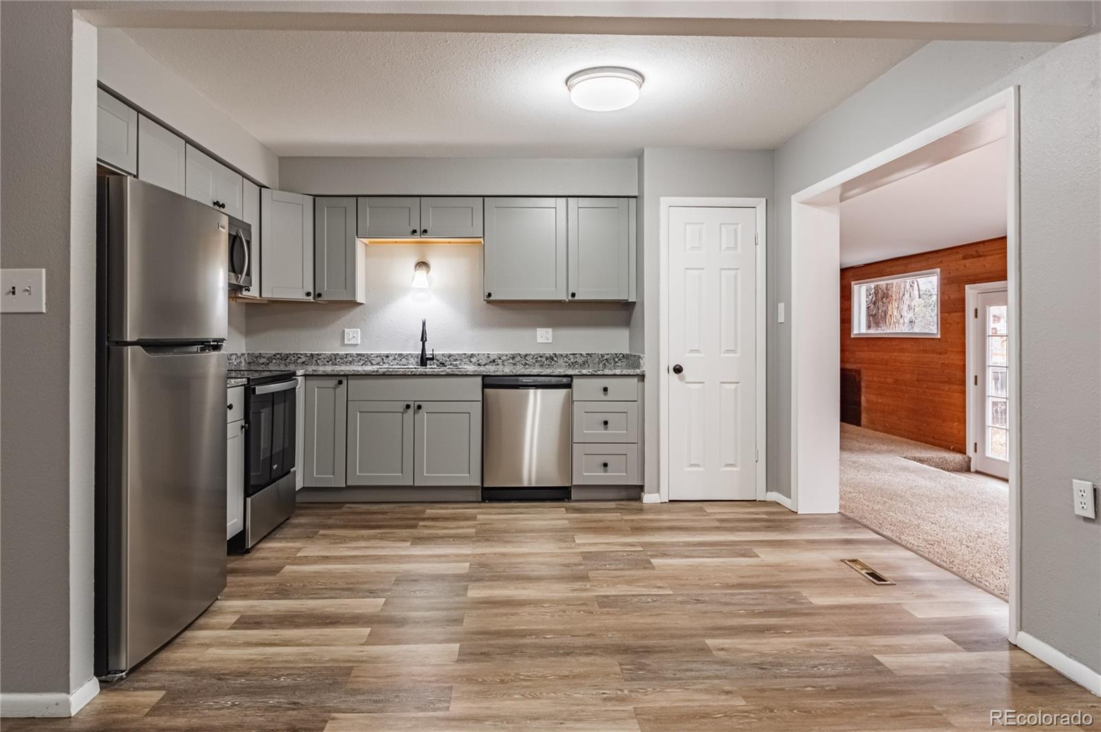 MLS Image #8 for 11104 w 68th avenue,arvada, Colorado