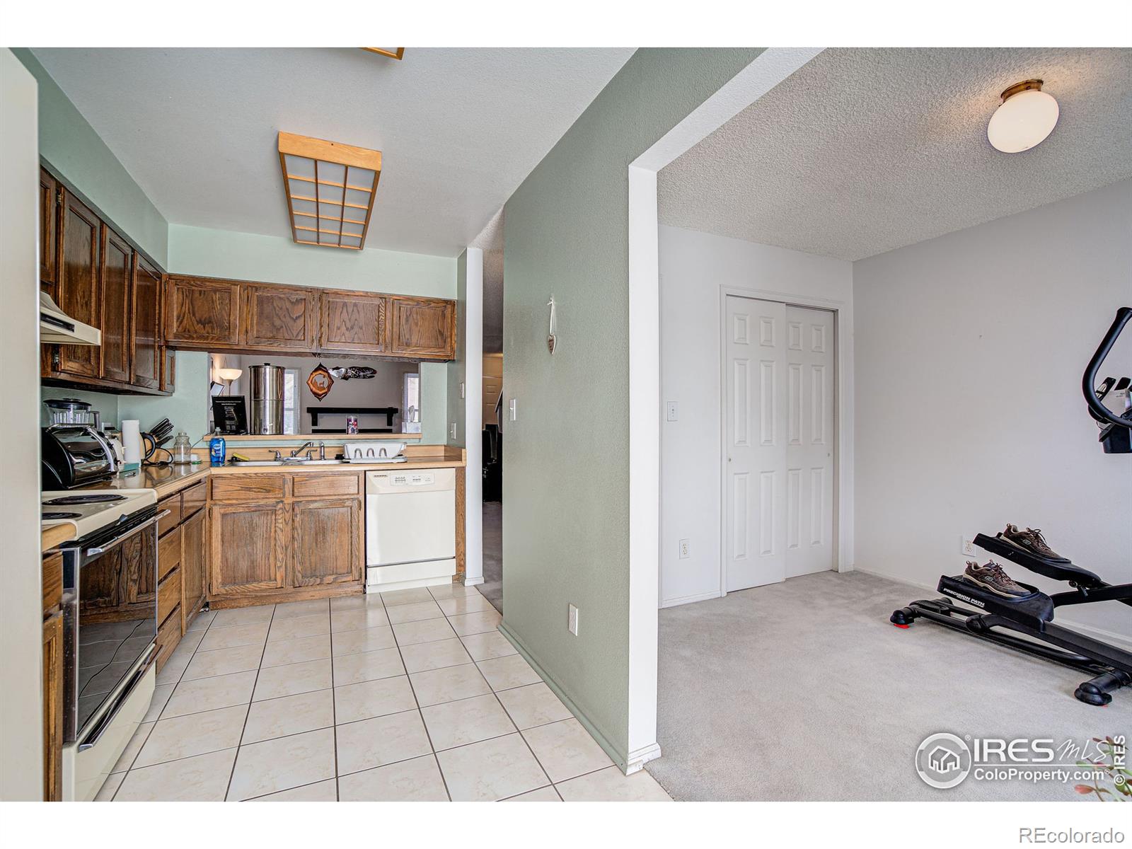 MLS Image #8 for 301  sundance circle,fort collins, Colorado