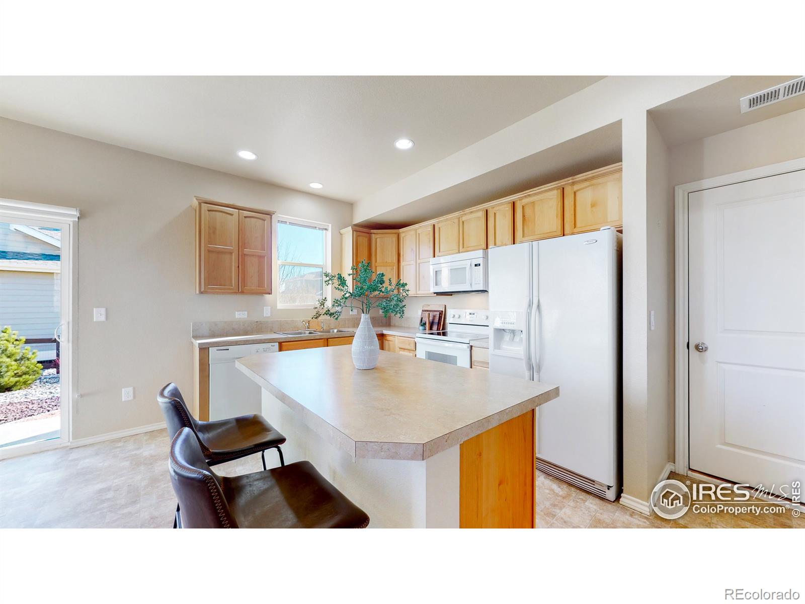 MLS Image #7 for 1871  winamac drive,fort collins, Colorado