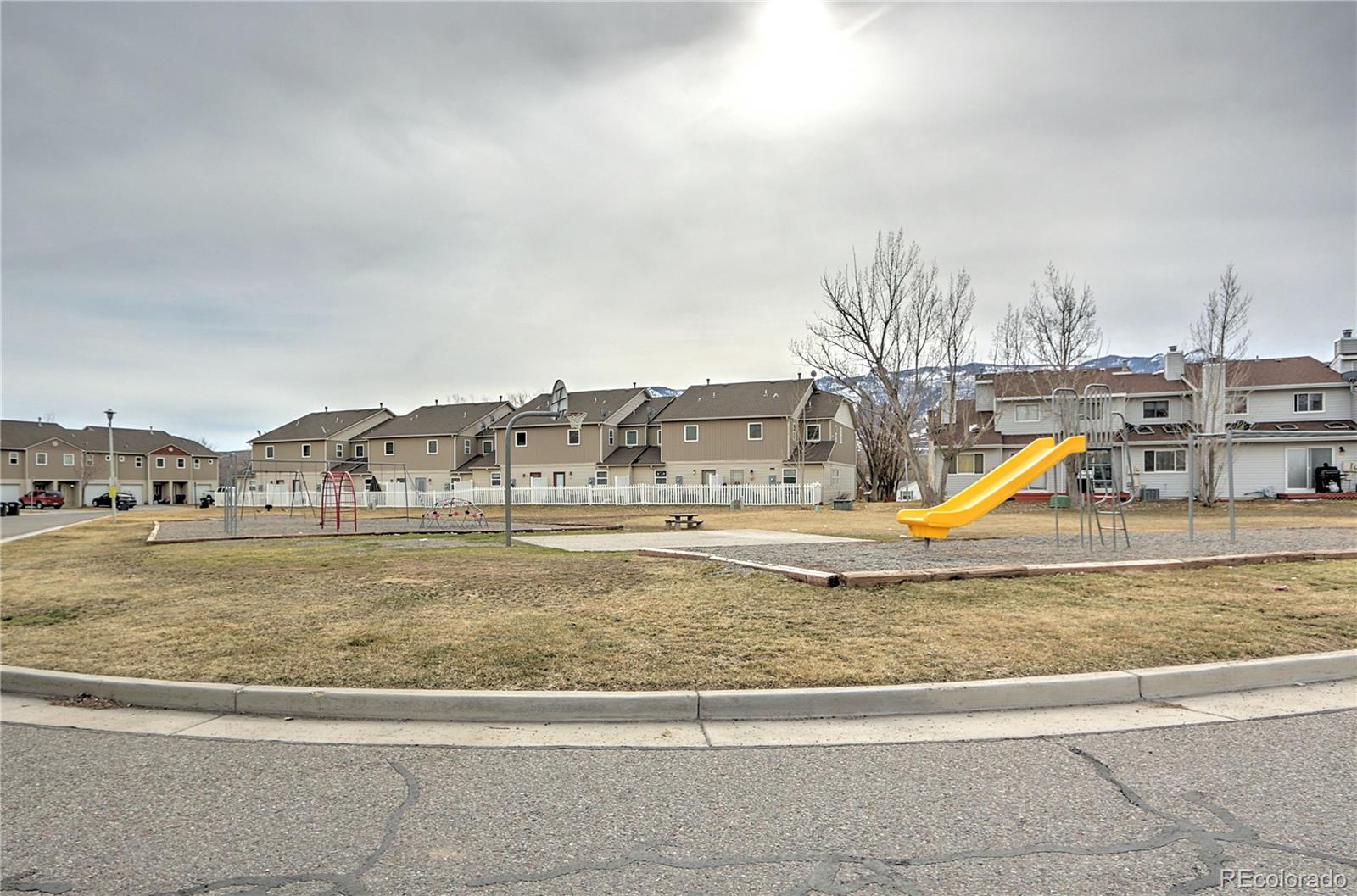 MLS Image #21 for 406  yarrow circle,parachute, Colorado