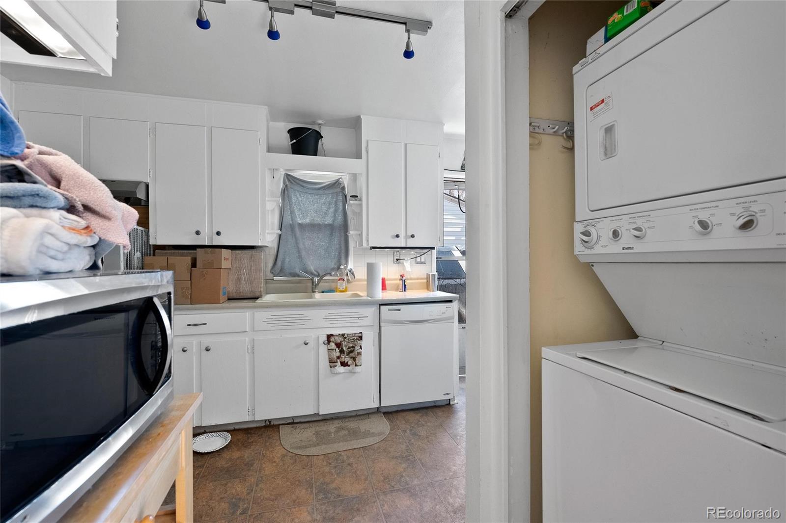 MLS Image #10 for 10950 w 39th avenue,wheat ridge, Colorado