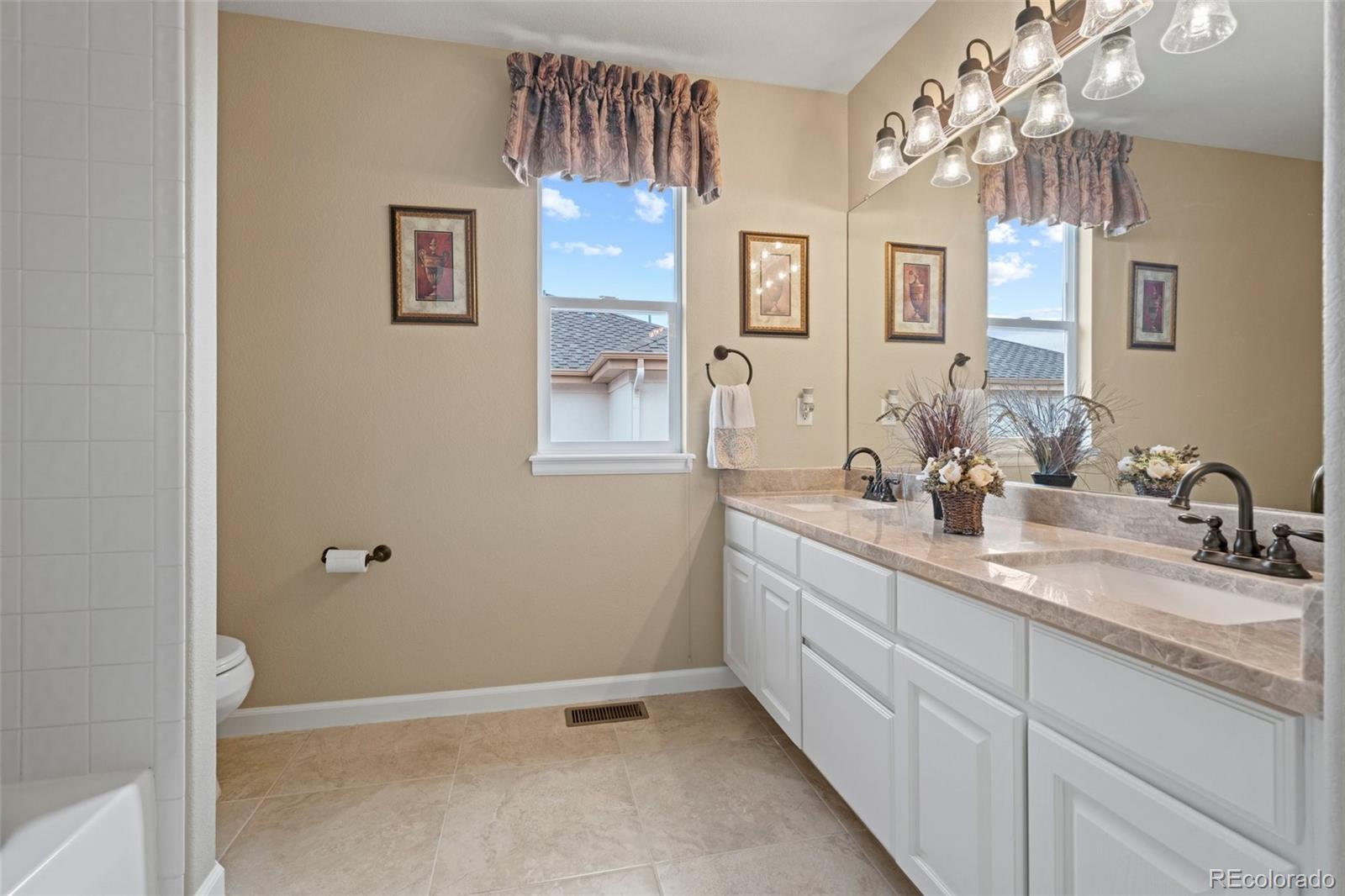 MLS Image #10 for 16868 w 65th circle,arvada, Colorado