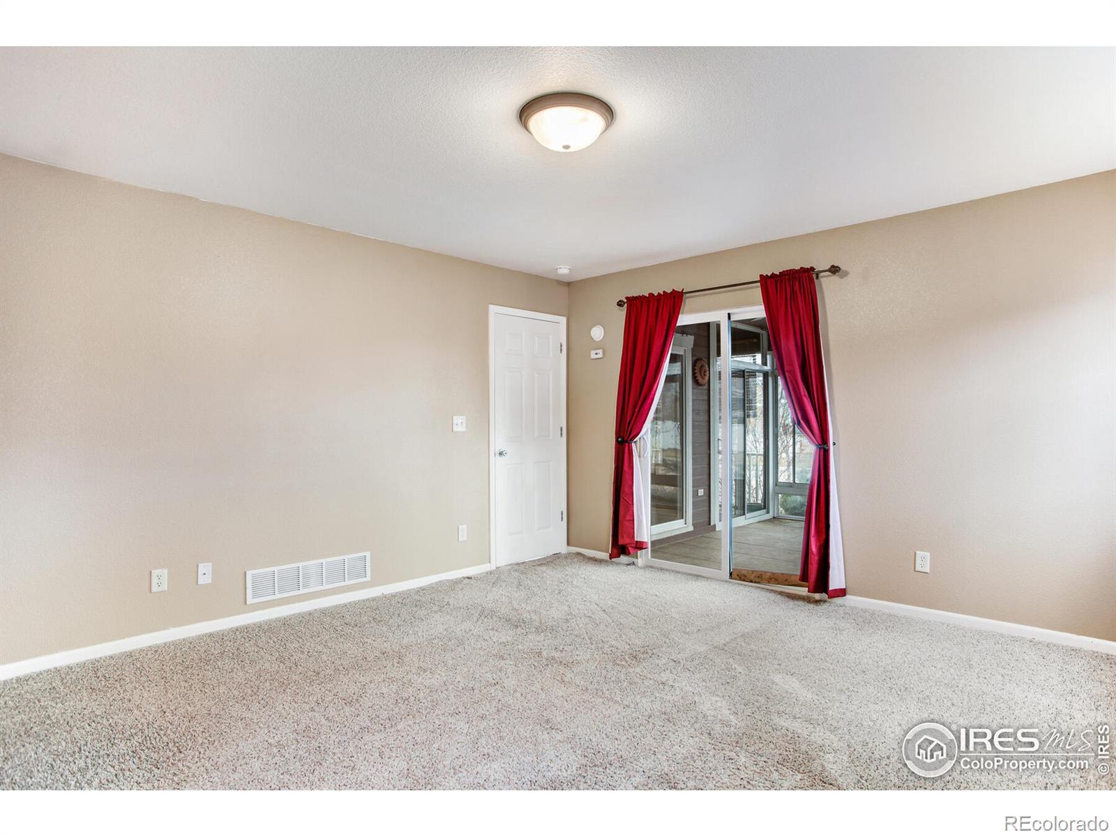 MLS Image #16 for 1068  canal drive,windsor, Colorado