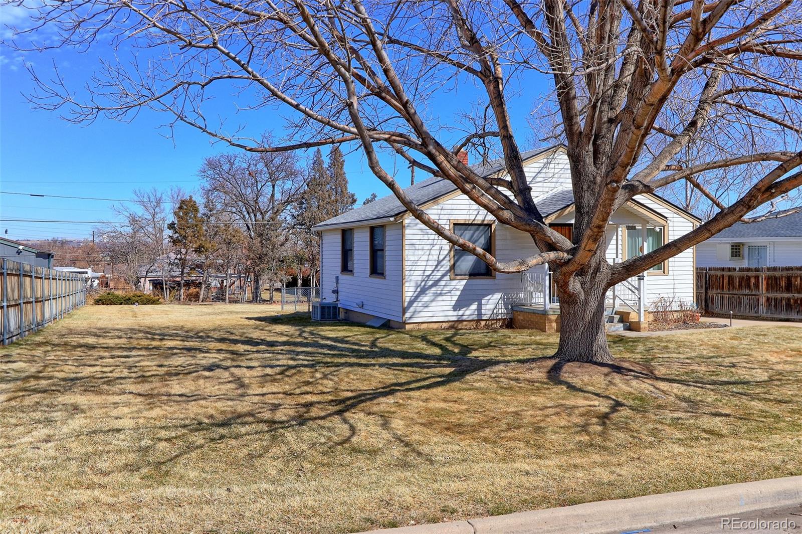 CMA Image for 2315 W Moffat Place,Denver, Colorado