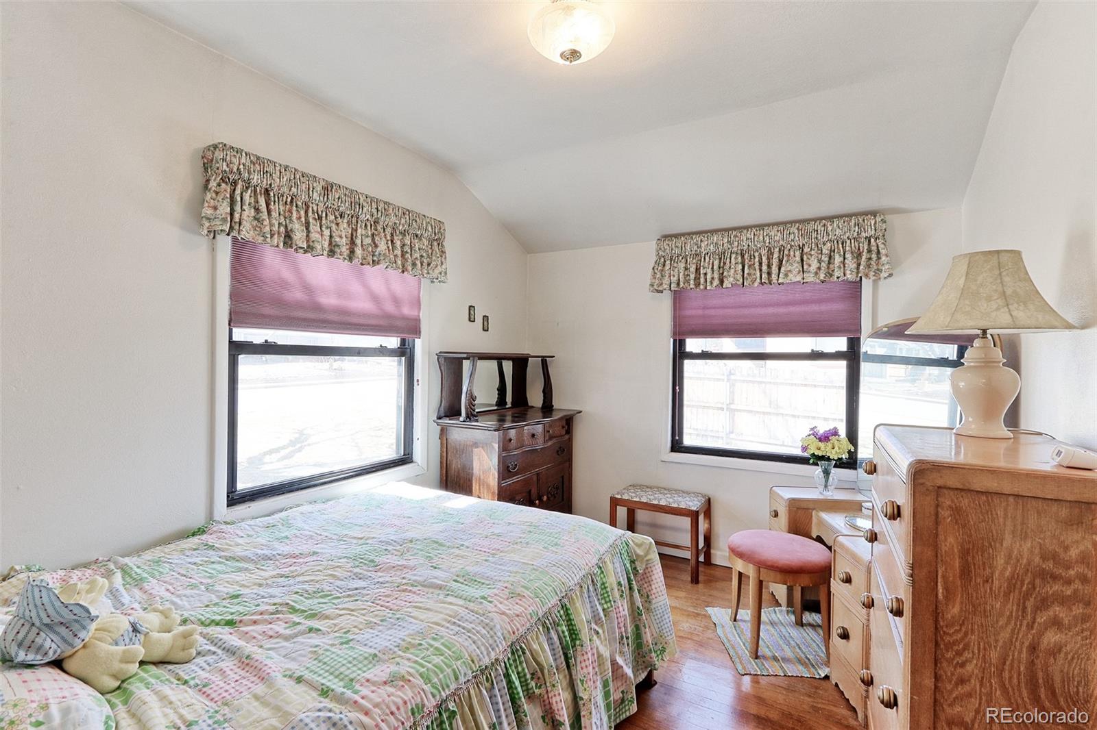 MLS Image #4 for 2315 w moffat place,denver, Colorado