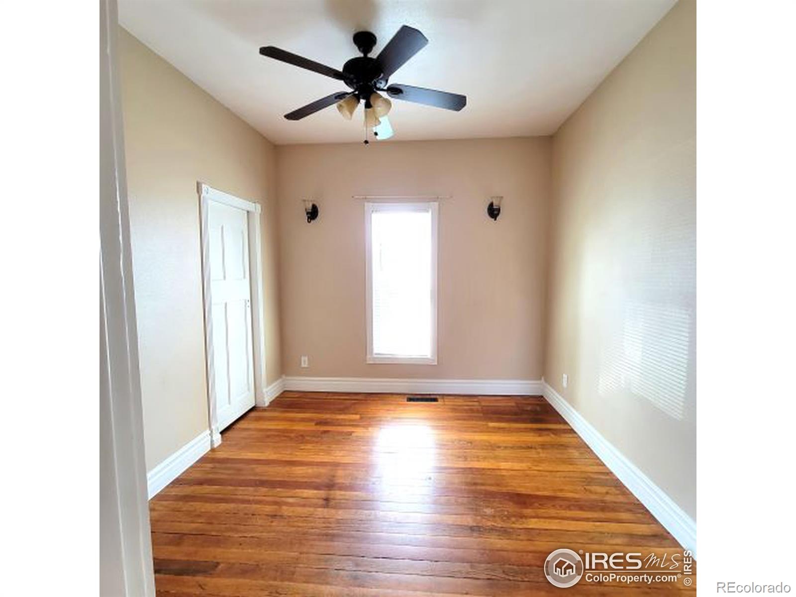 MLS Image #10 for 1049 e 1st street,loveland, Colorado
