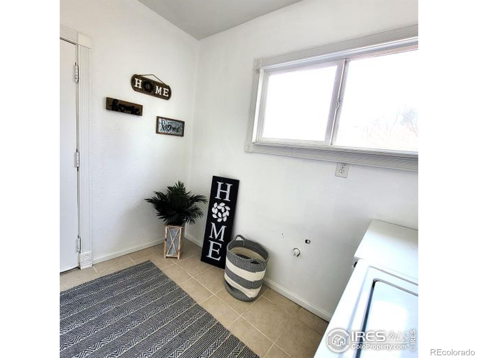 MLS Image #20 for 1049 e 1st street,loveland, Colorado