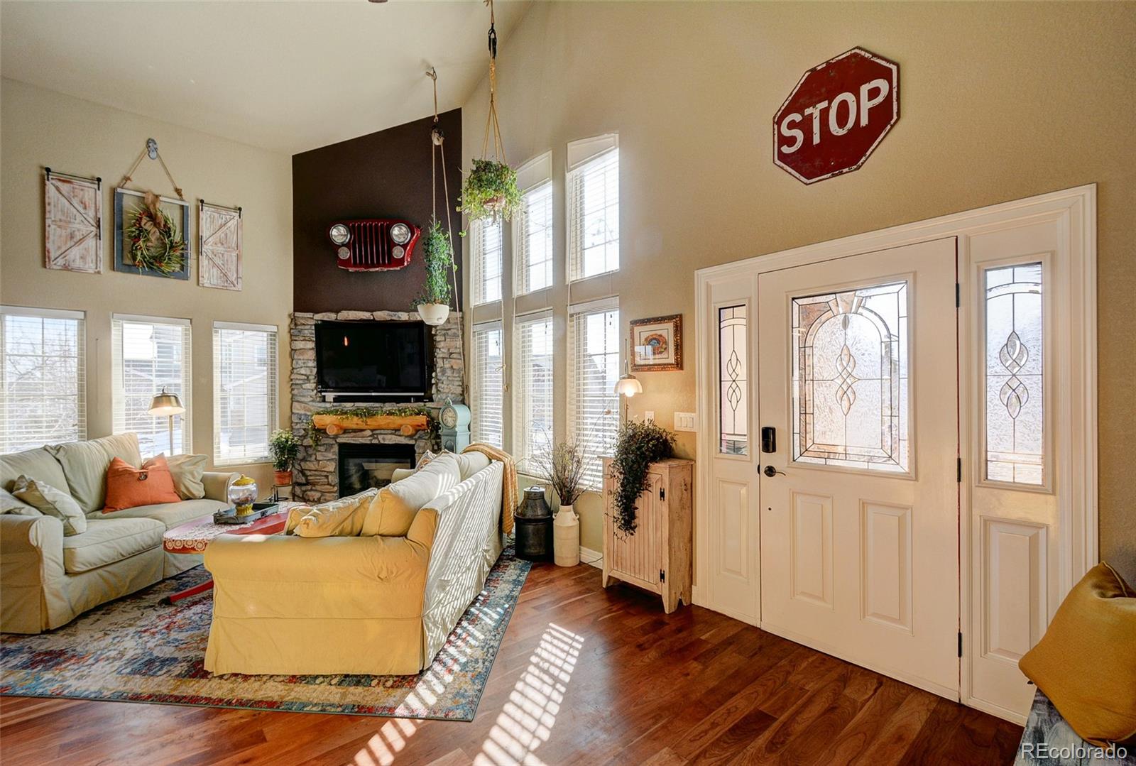 MLS Image #5 for 2086  vancorum circle,loveland, Colorado