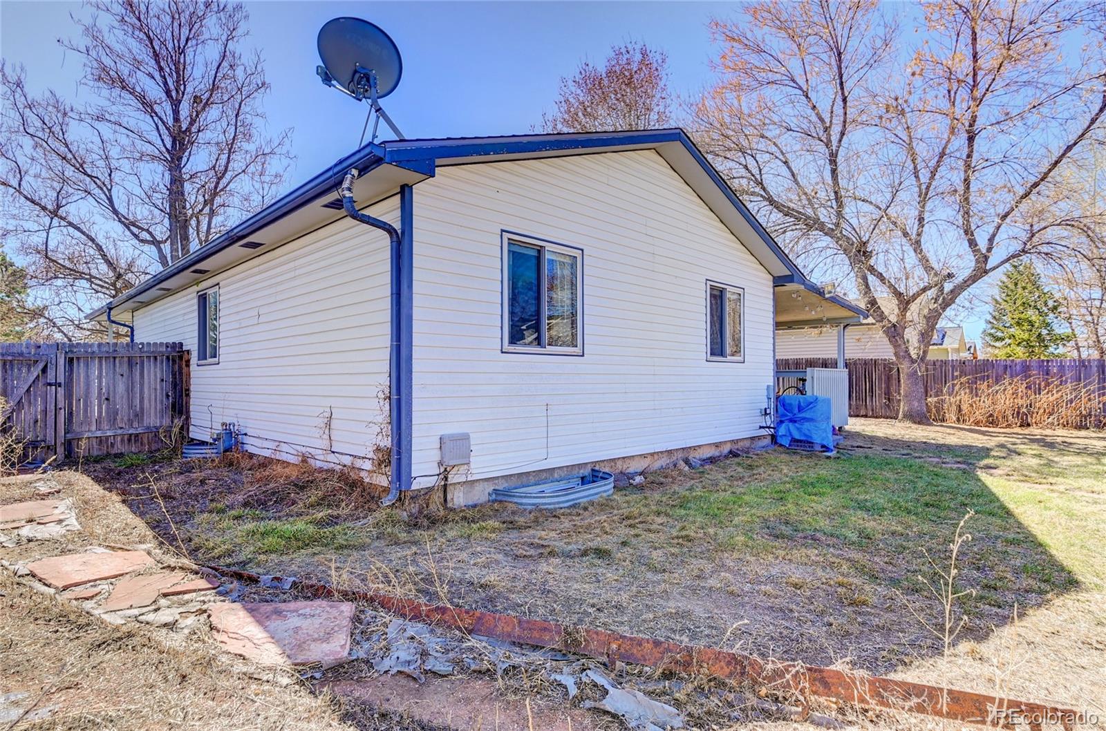 MLS Image #35 for 1601  39th street court,evans, Colorado