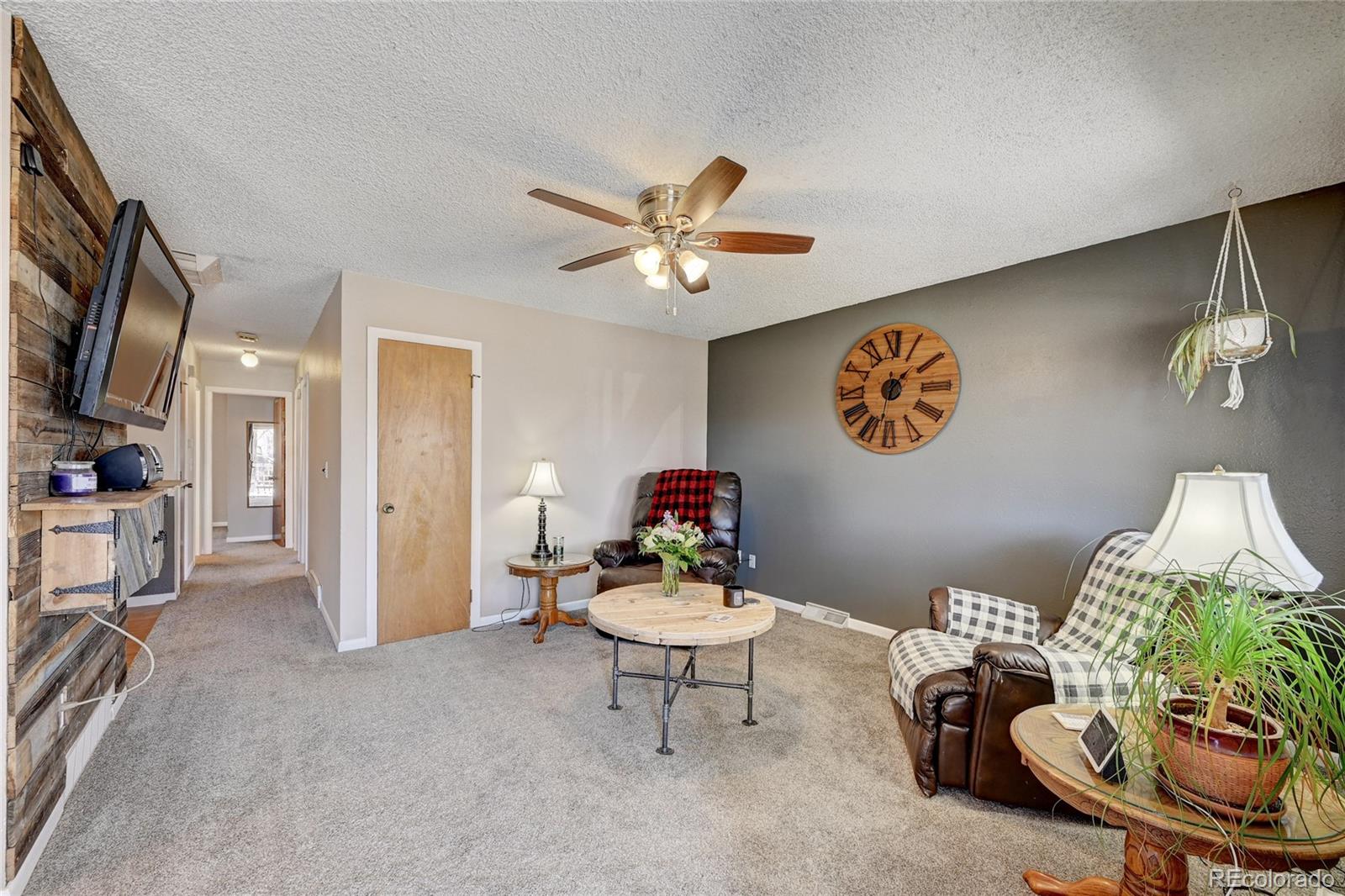 MLS Image #6 for 1601  39th street court,evans, Colorado