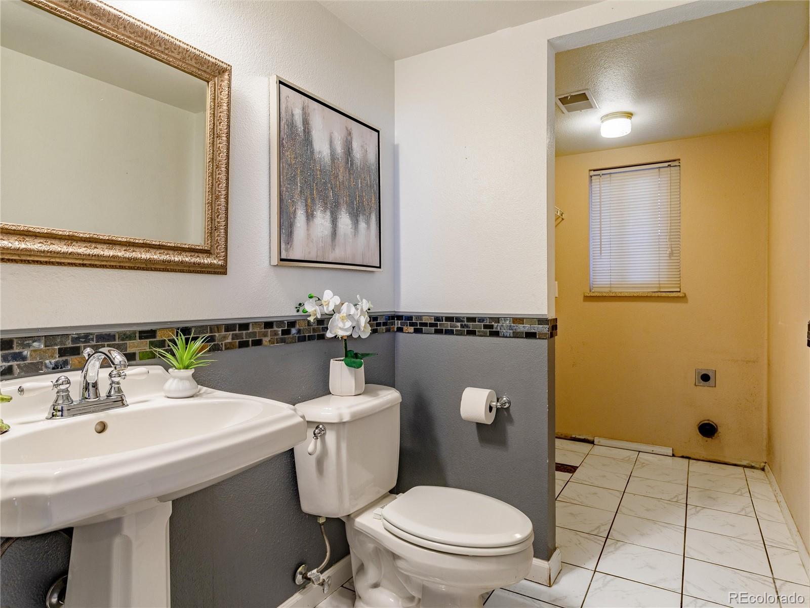 MLS Image #14 for 8705 e radcliff avenue,denver, Colorado