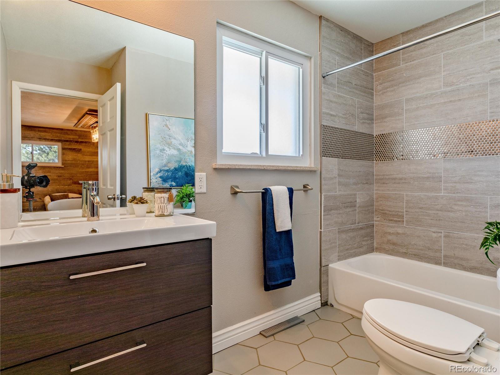 MLS Image #23 for 8705 e radcliff avenue,denver, Colorado