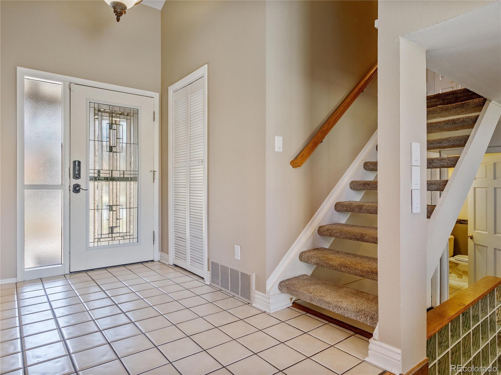 MLS Image #8 for 8705 e radcliff avenue,denver, Colorado