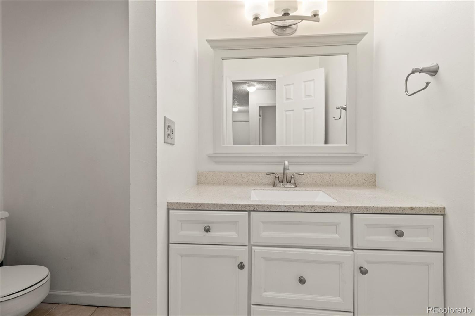 MLS Image #11 for 1390  everett court,lakewood, Colorado
