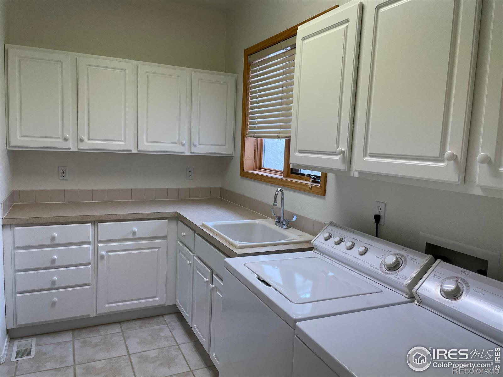 MLS Image #14 for 116  fairway lane,fort morgan, Colorado