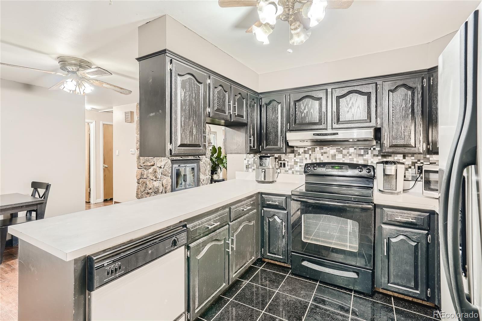 MLS Image #9 for 8141  chase way,arvada, Colorado