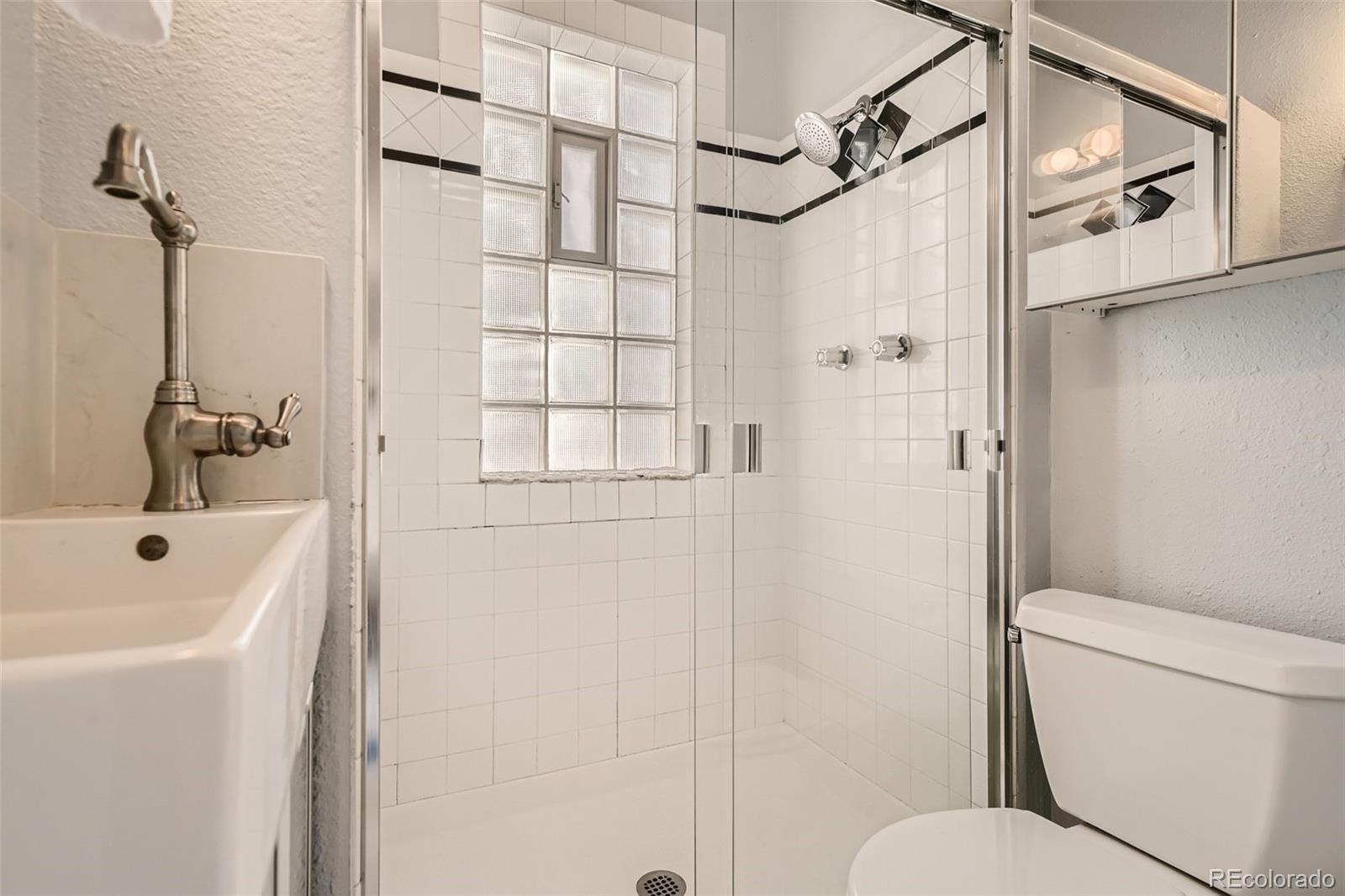 MLS Image #14 for 2431 n ogden street,denver, Colorado