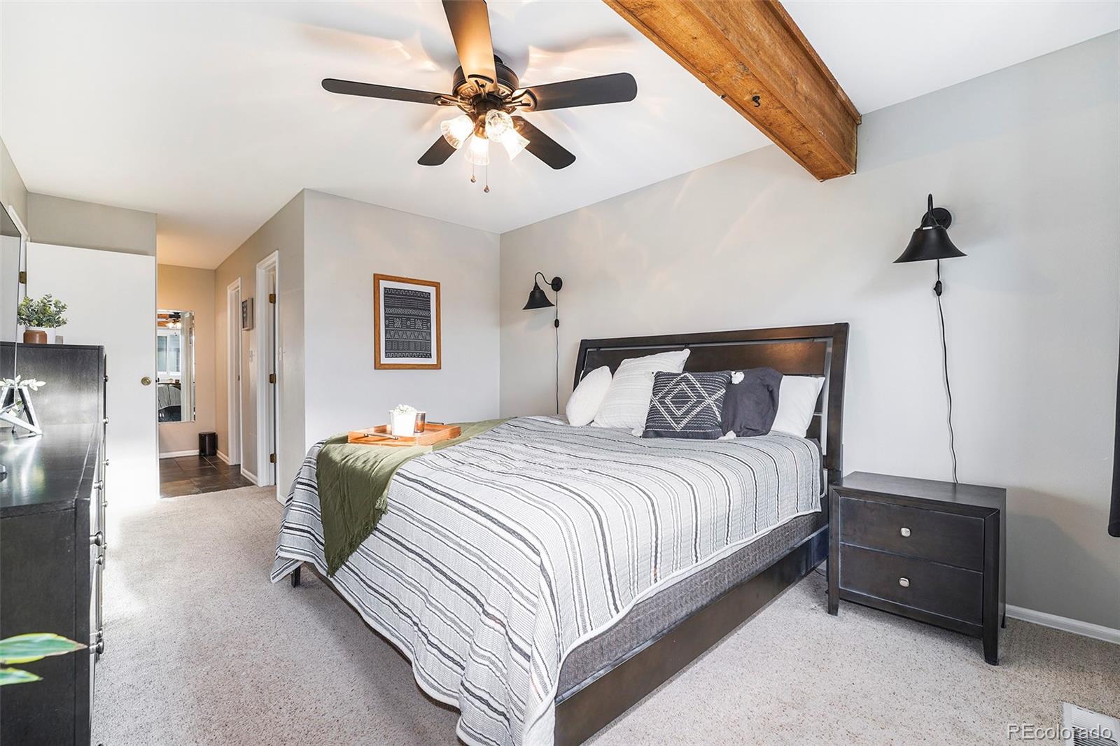 MLS Image #7 for 10410 w jewell avenue,lakewood, Colorado