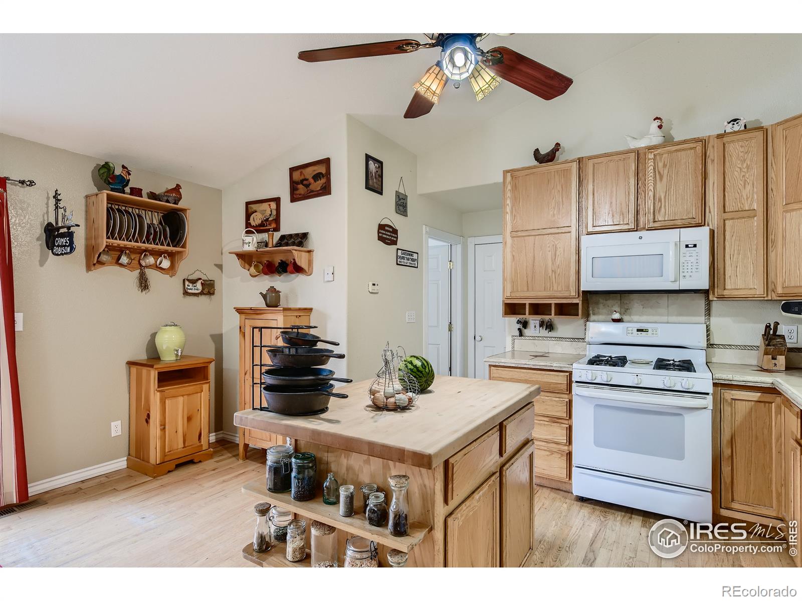 MLS Image #9 for 4355  limestone lane,johnstown, Colorado