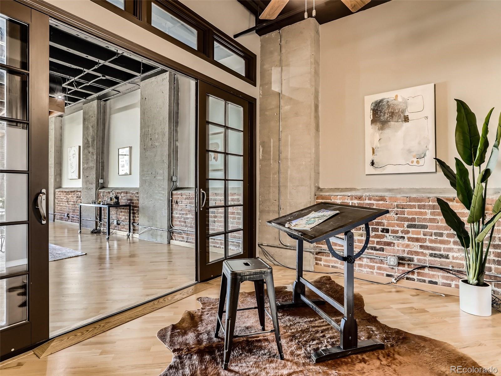 MLS Image #13 for 2000  arapahoe street,denver, Colorado