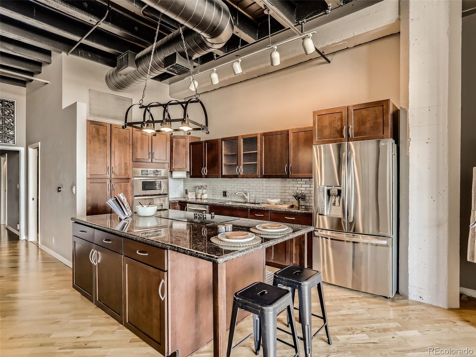 MLS Image #5 for 2000  arapahoe street,denver, Colorado
