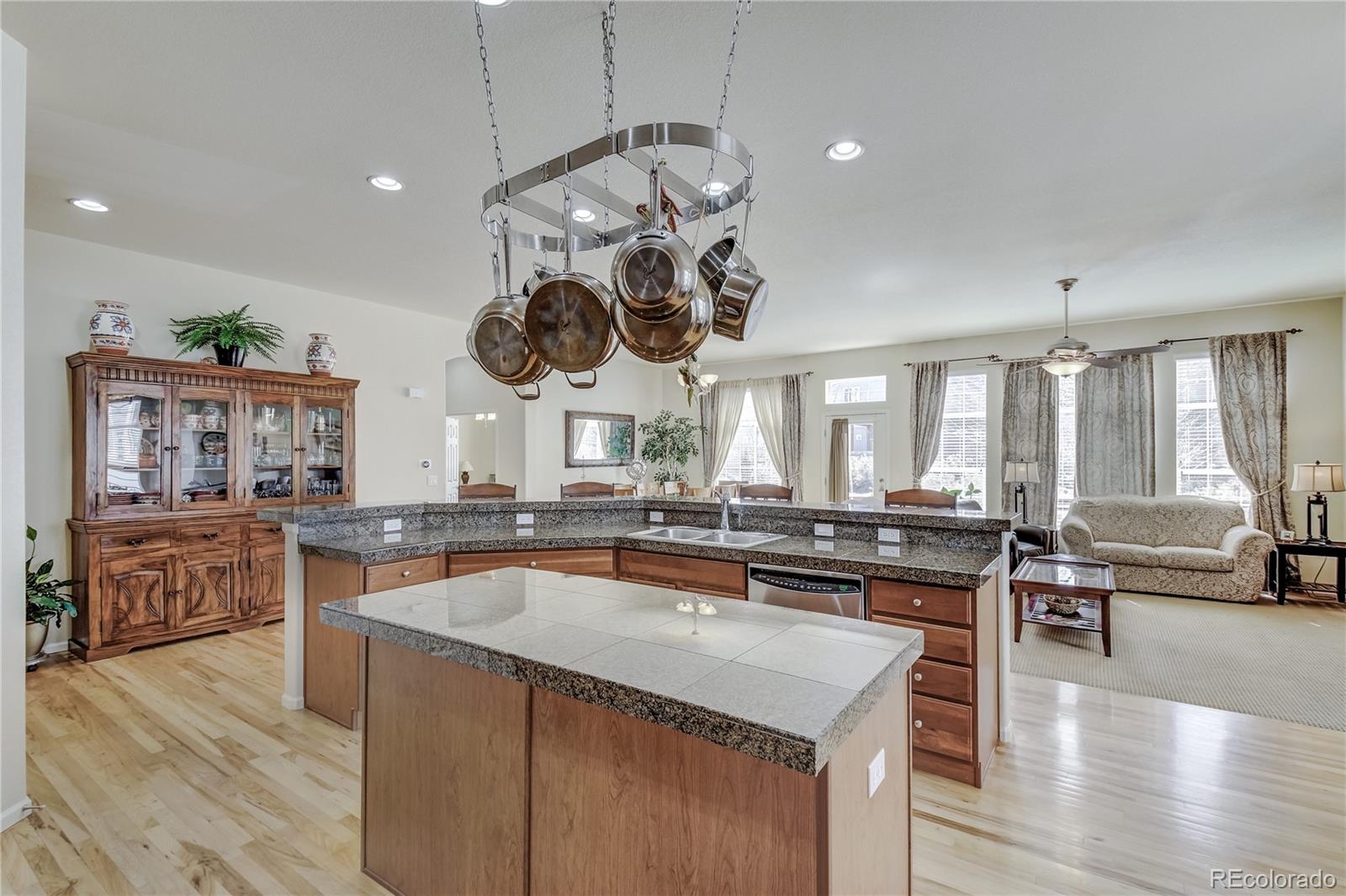 MLS Image #11 for 10450  stable lane,littleton, Colorado