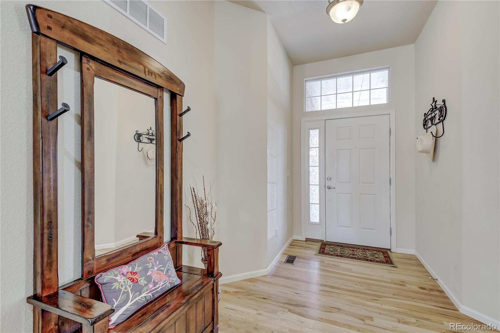 MLS Image #2 for 10450  stable lane,littleton, Colorado