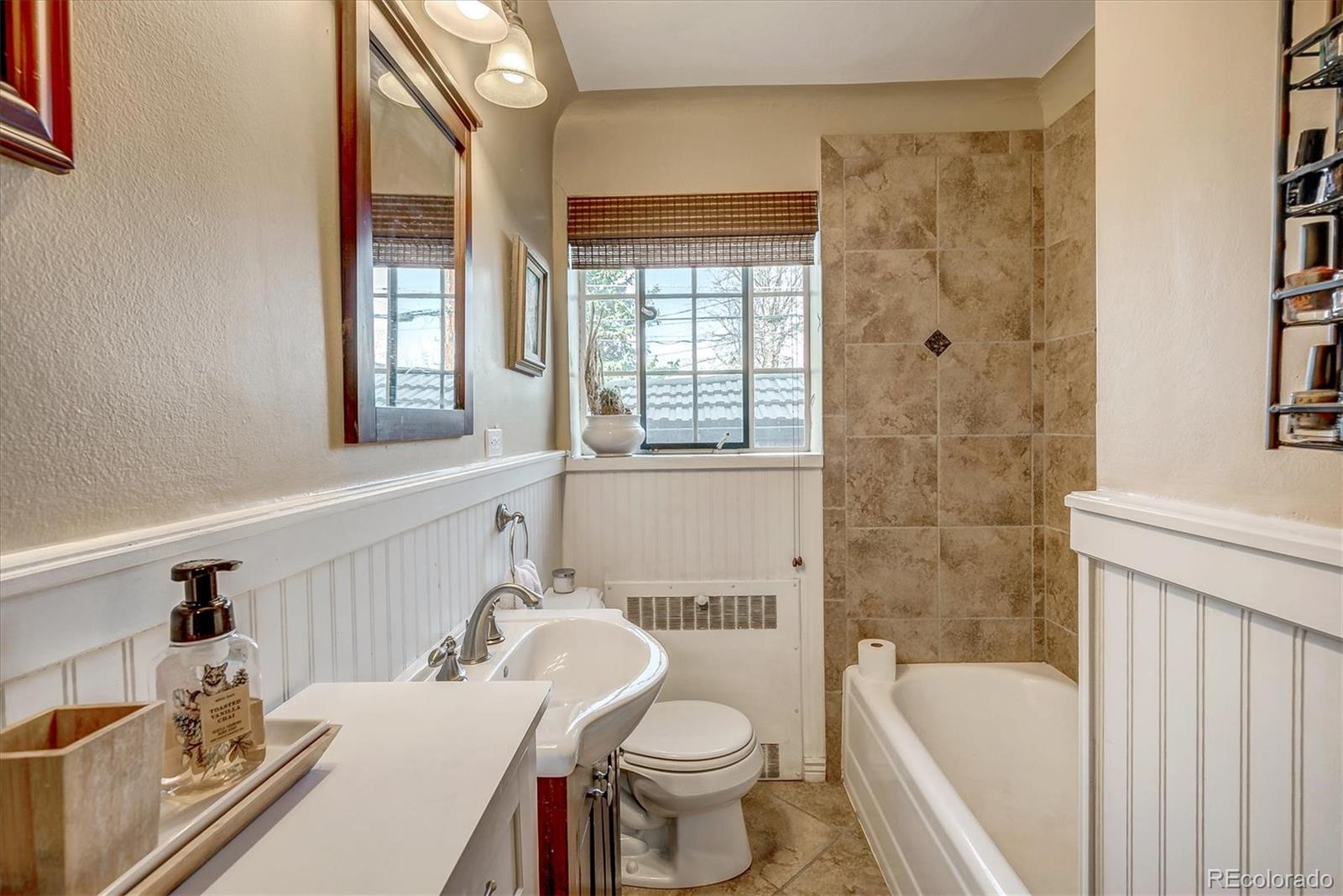 MLS Image #18 for 1419  dexter street,denver, Colorado