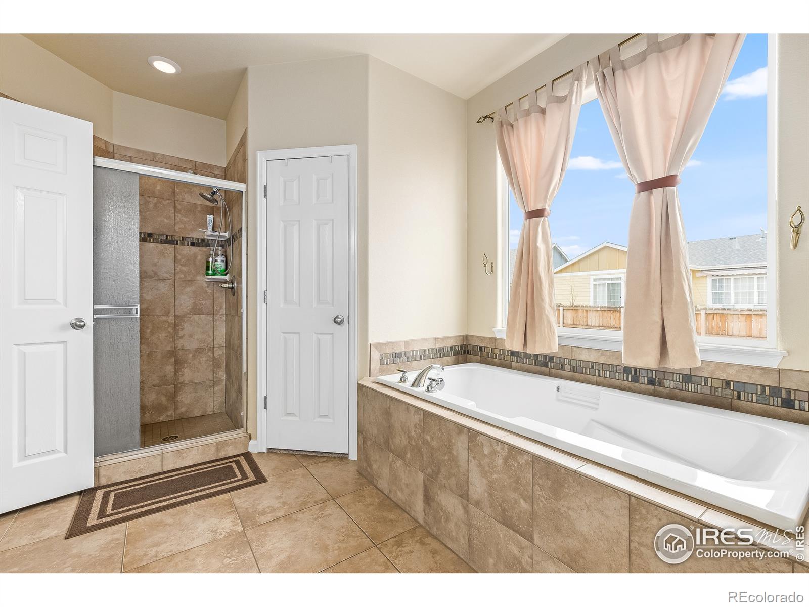 MLS Image #18 for 320  granite way,johnstown, Colorado