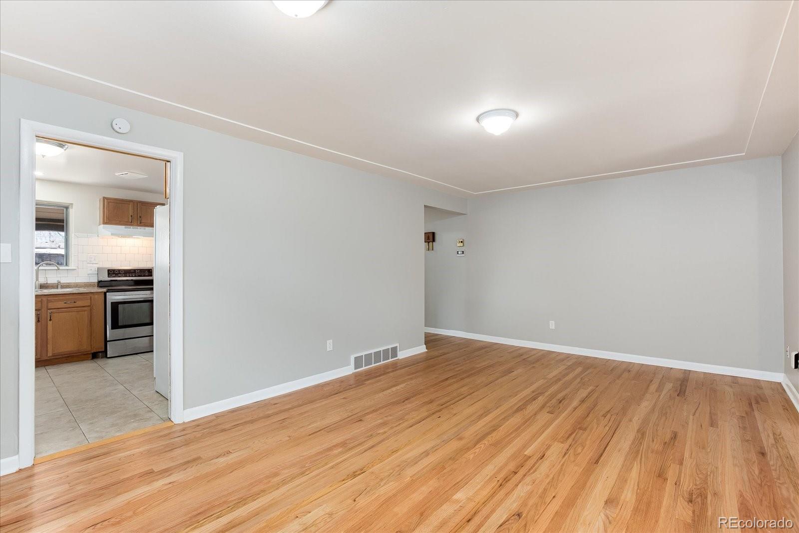 MLS Image #6 for 2700 s lowell boulevard,denver, Colorado