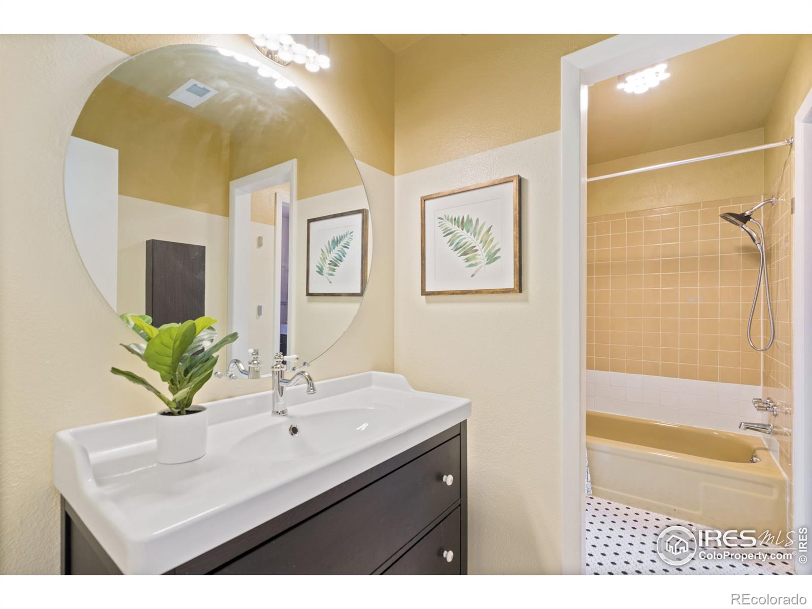 MLS Image #28 for 324 n sundance circle,fort collins, Colorado
