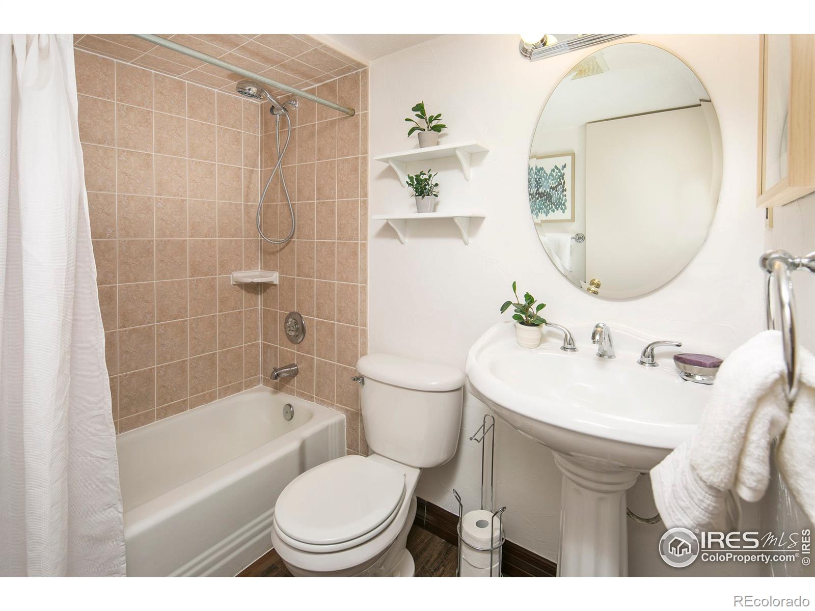 MLS Image #17 for 9515  saint paul street,thornton, Colorado