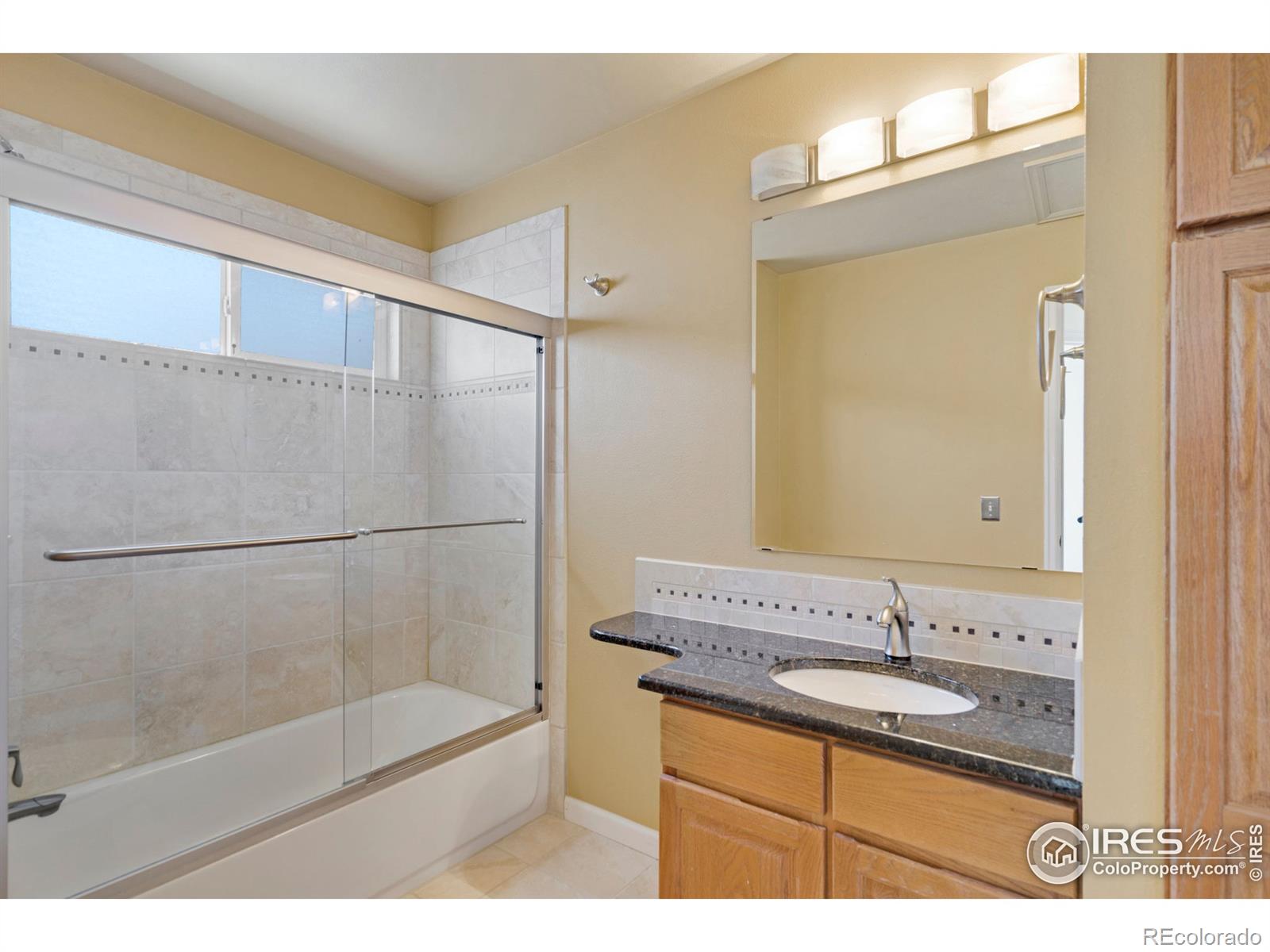 MLS Image #20 for 1001  medicine man court,windsor, Colorado