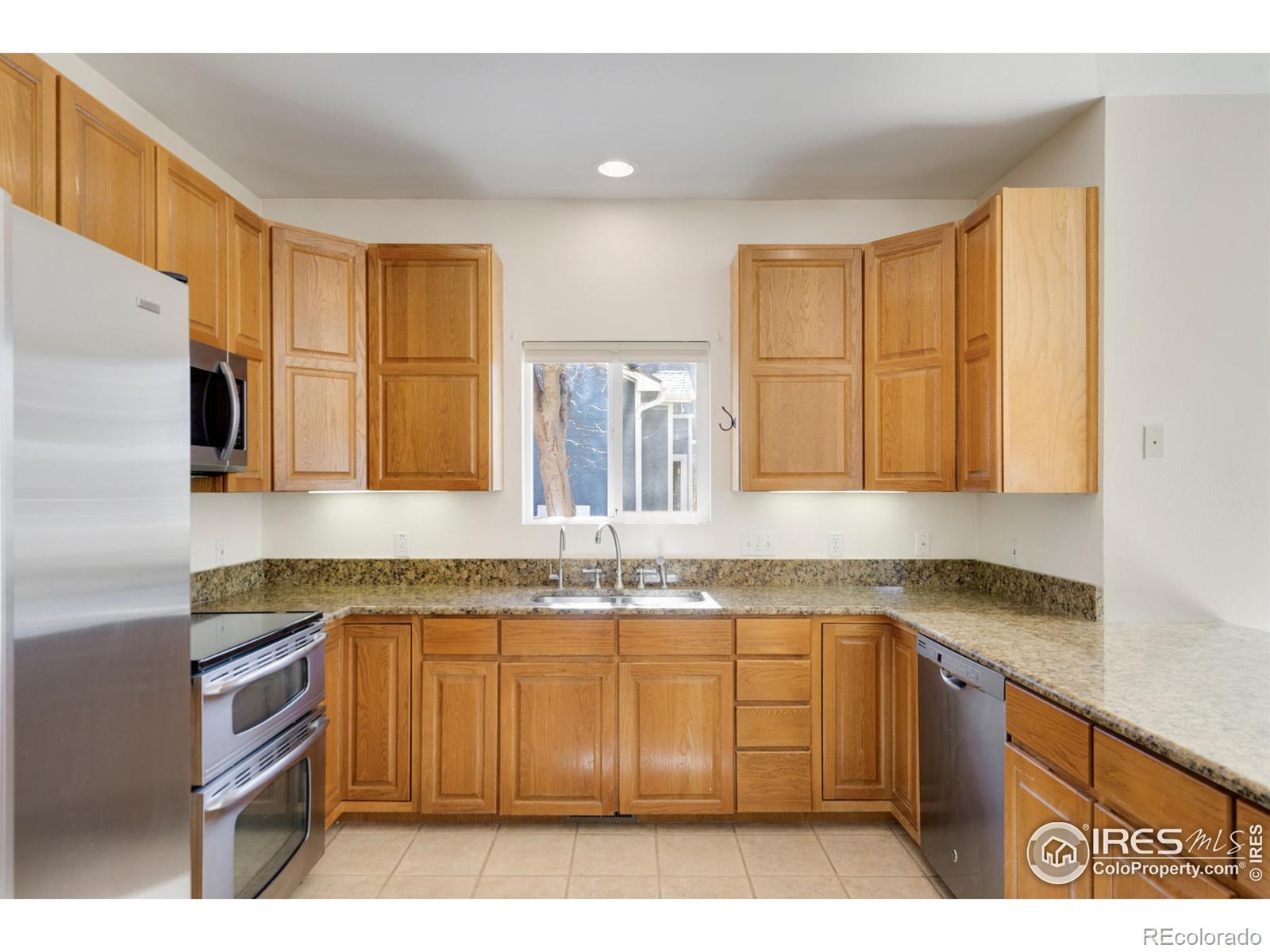 MLS Image #7 for 1001  medicine man court,windsor, Colorado