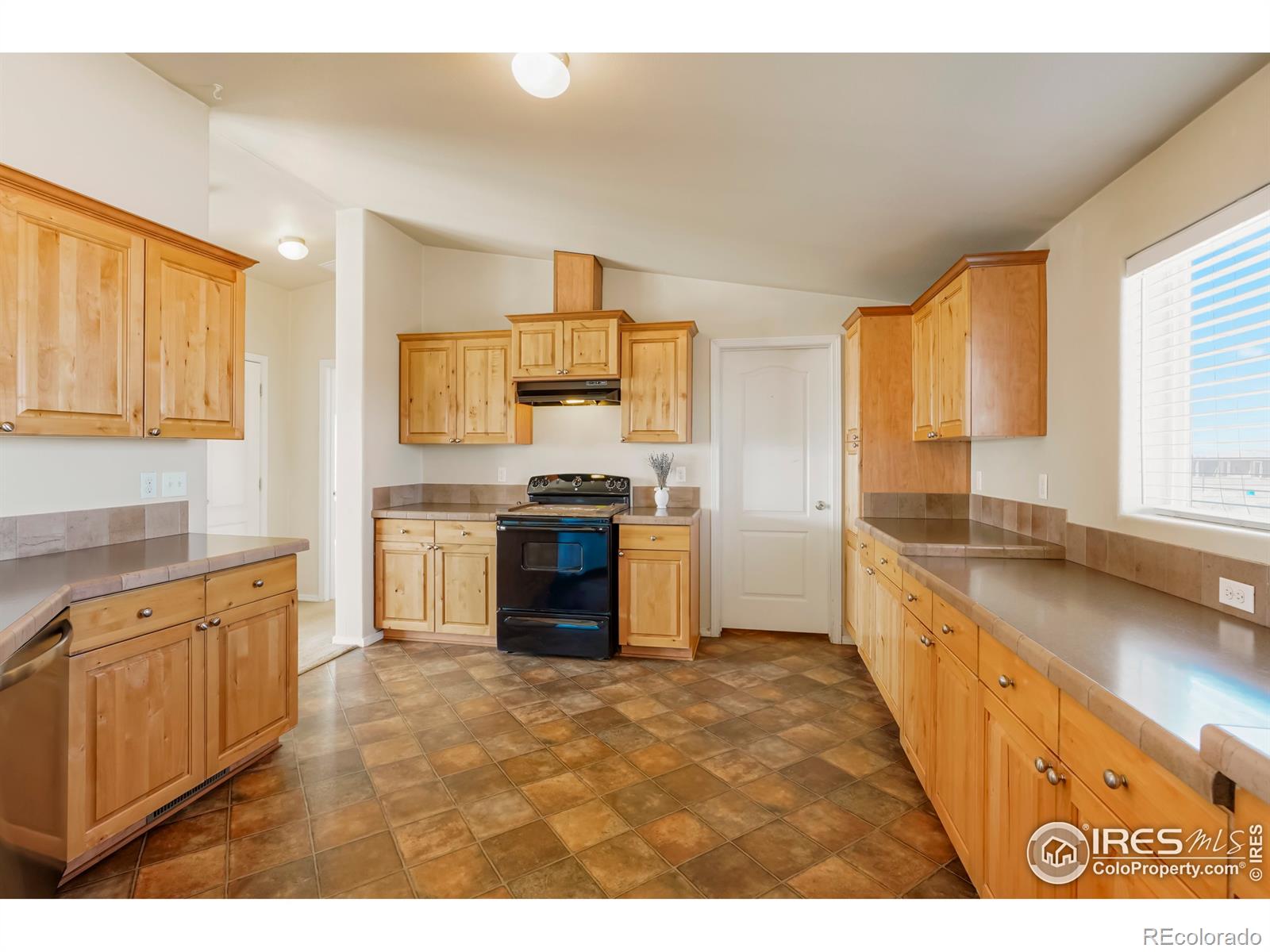 MLS Image #8 for 8 e ranch road,wiggins, Colorado