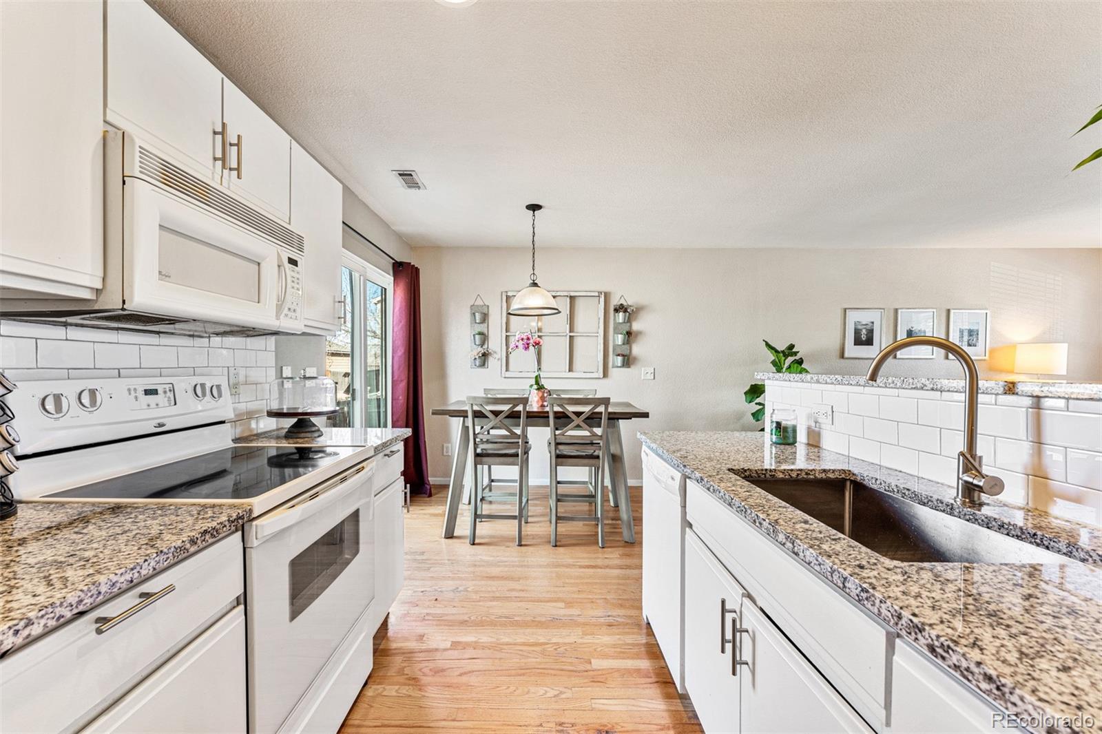 MLS Image #9 for 4211 w kenyon avenue,denver, Colorado