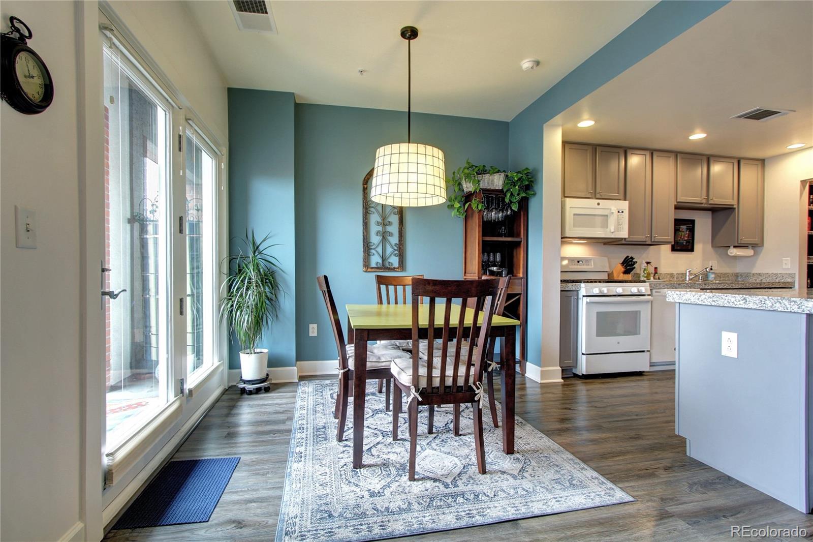 MLS Image #10 for 1630  clarkson street,denver, Colorado